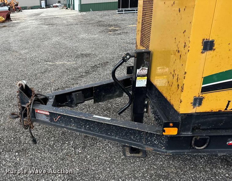 image for item ER0178 2018 Vermeer LP573SDT vacuum excavator