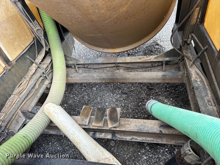 image for item ER0178 2018 Vermeer LP573SDT vacuum excavator