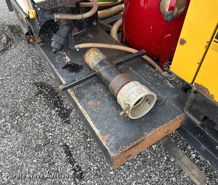 image for item ER0178 2018 Vermeer LP573SDT vacuum excavator