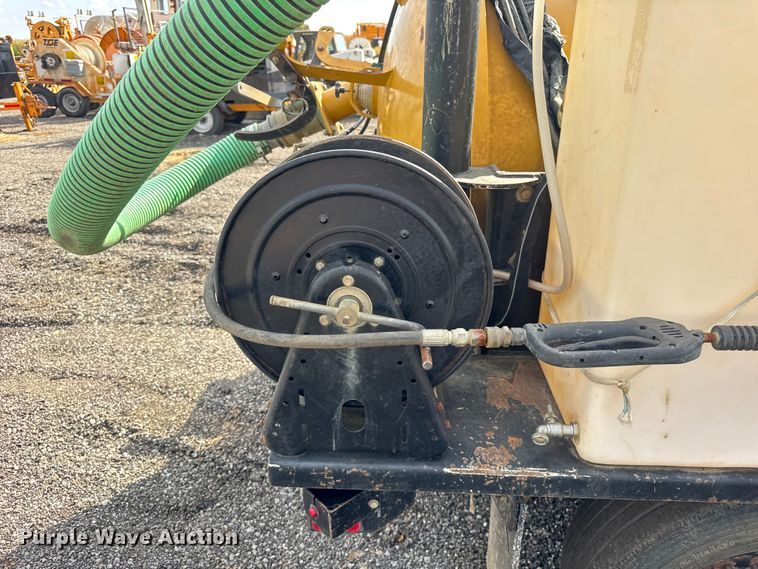 image for item ER0178 2018 Vermeer LP573SDT vacuum excavator