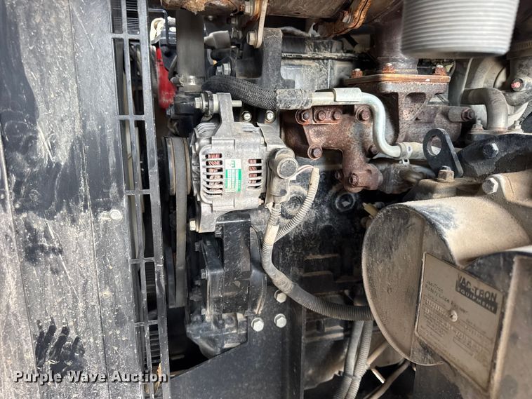 image for item ER0178 2018 Vermeer LP573SDT vacuum excavator