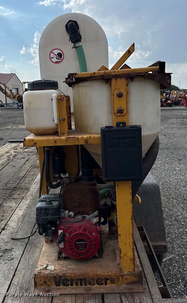 image for item ER0179 Vermeer MX125 mud mixer