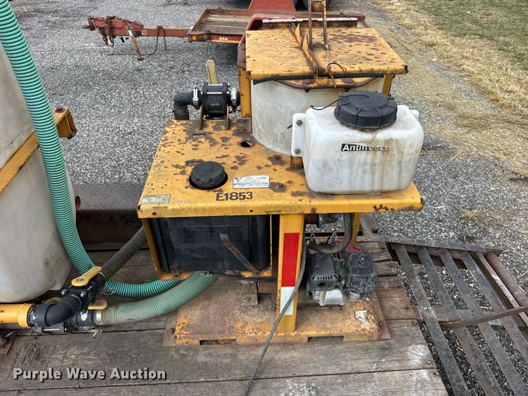 image for item ER0179 Vermeer MX125 mud mixer