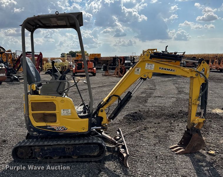 image for item ER0183 2012 Yanmar Vio17 mini excavator