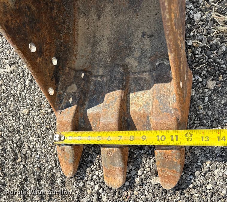 image for item ER0183 2012 Yanmar Vio17 mini excavator