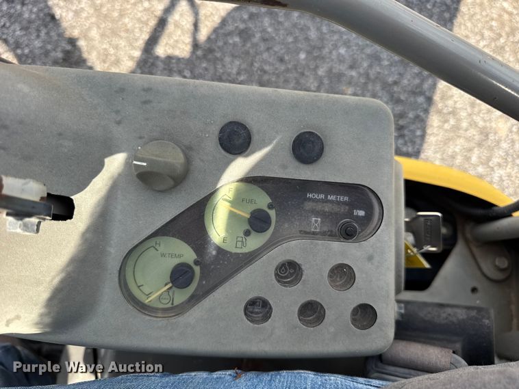 image for item ER0183 2012 Yanmar Vio17 mini excavator