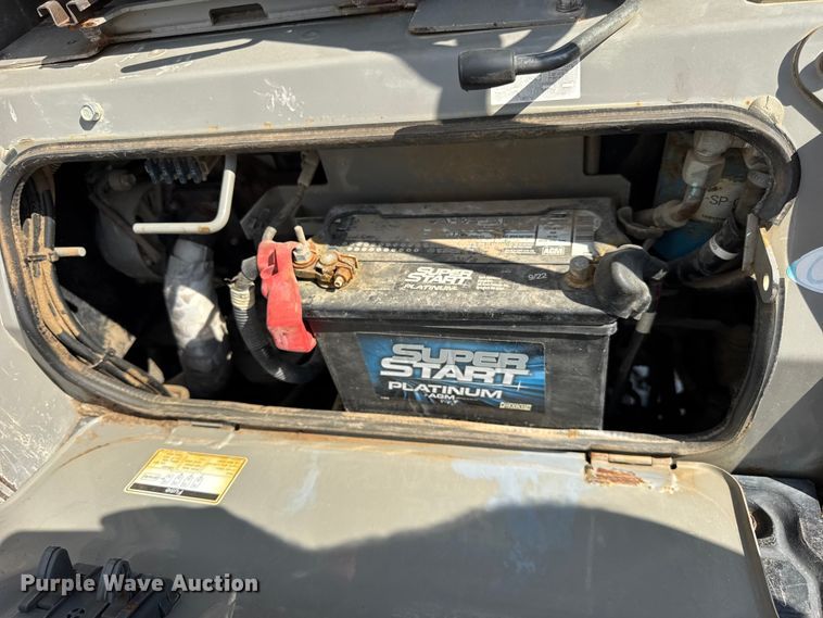 image for item ER0183 2012 Yanmar Vio17 mini excavator