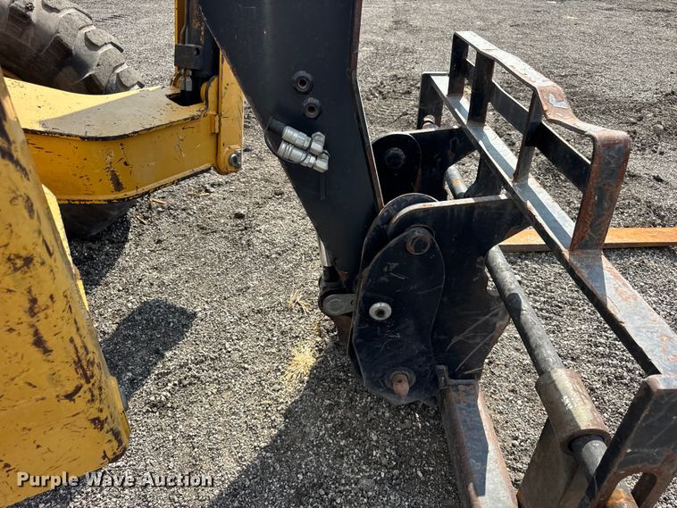 image for item ER0184 2013 Caterpillar TL1255C telehandler