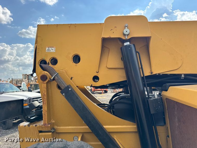 image for item ER0184 2013 Caterpillar TL1255C telehandler