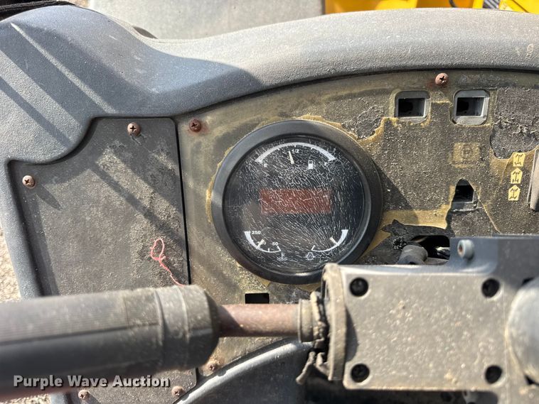 image for item ER0184 2013 Caterpillar TL1255C telehandler