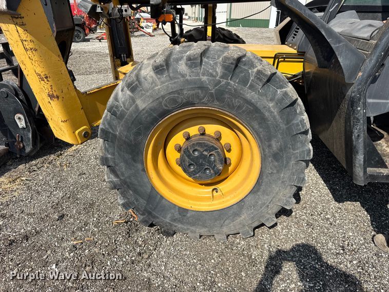 image for item ER0184 2013 Caterpillar TL1255C telehandler