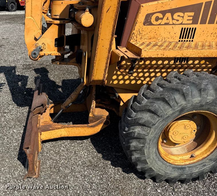 image for item ER0186 1992 Case 660 trencher