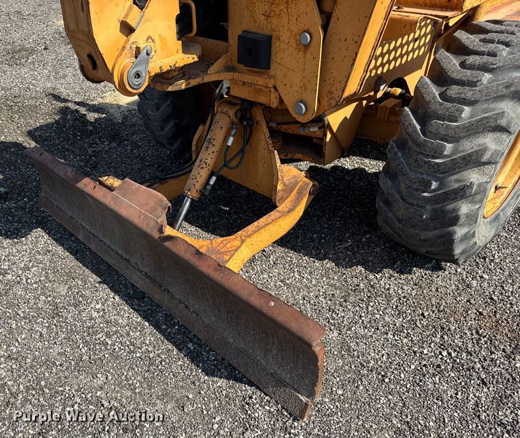 image for item ER0186 1992 Case 660 trencher