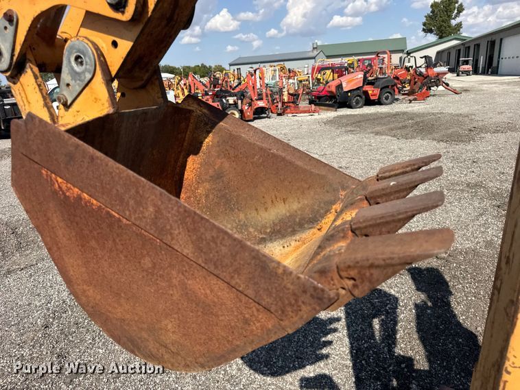 image for item ER0186 1992 Case 660 trencher