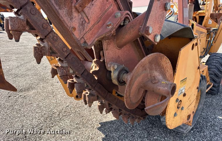 image for item ER0186 1992 Case 660 trencher