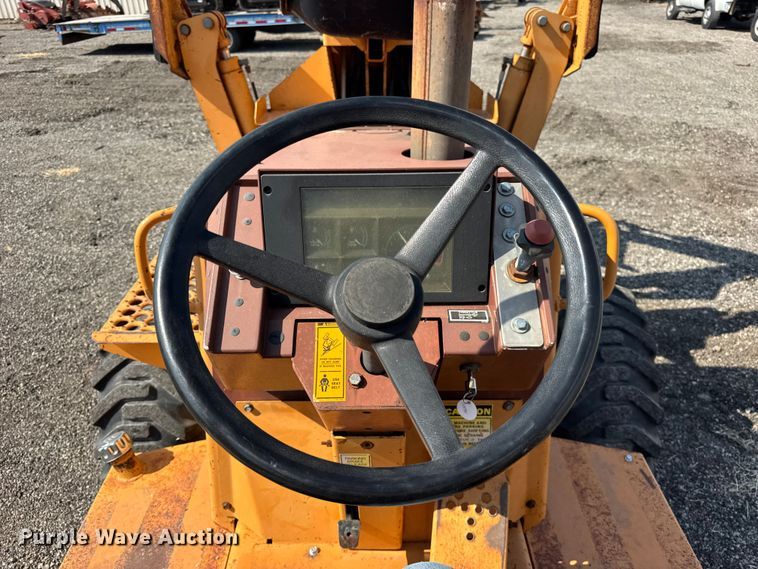 image for item ER0186 1992 Case 660 trencher