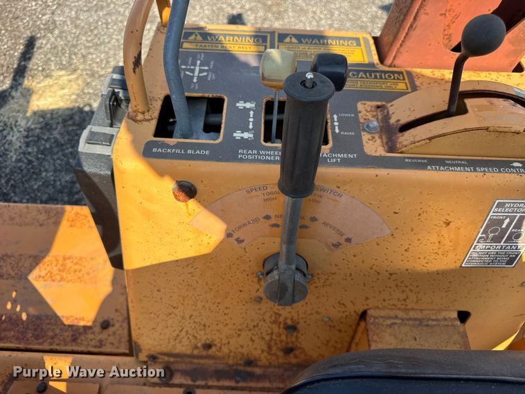 image for item ER0186 1992 Case 660 trencher