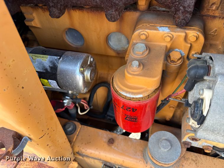 image for item ER0186 1992 Case 660 trencher