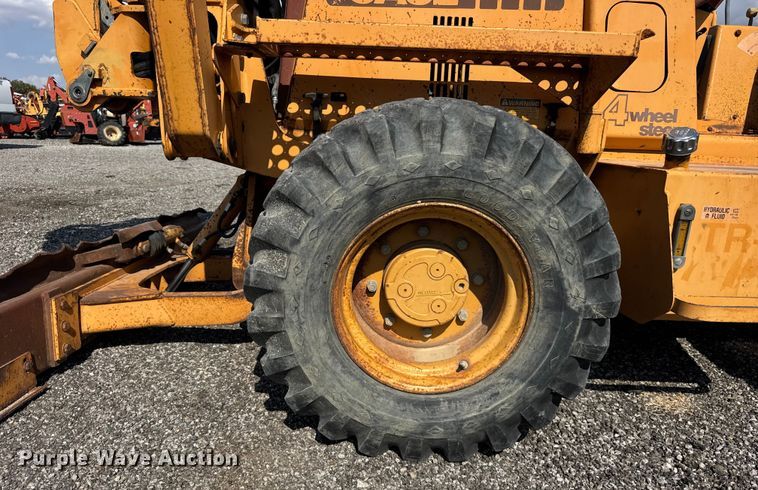 image for item ER0186 1992 Case 660 trencher