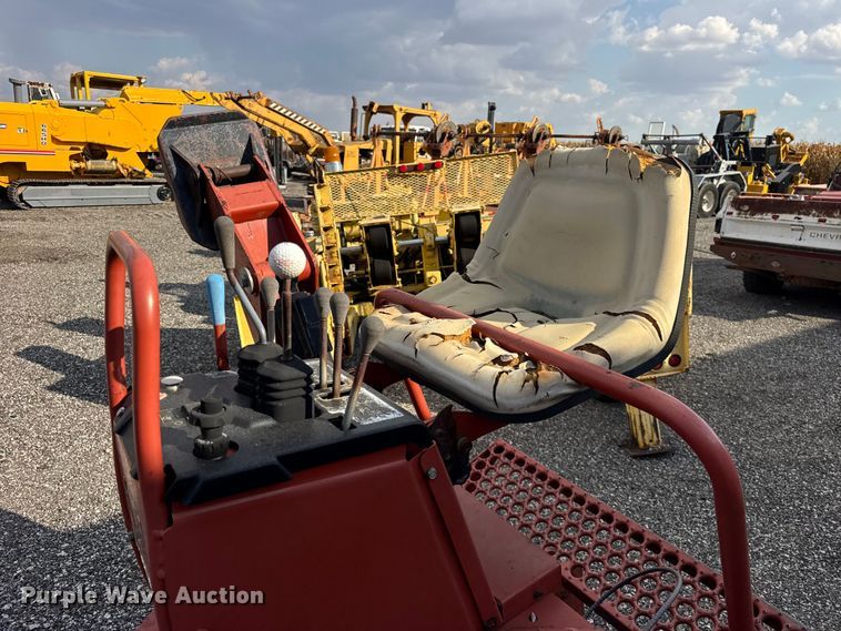 image for item ER0189 2006 Ditch Witch A720 backhoe attachment