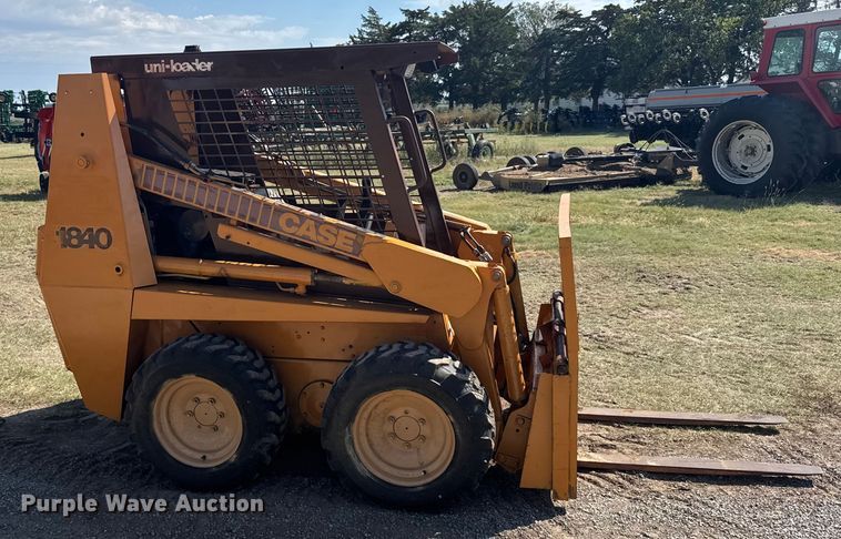 image for item ER2500 Case 1840 skid steer loader
