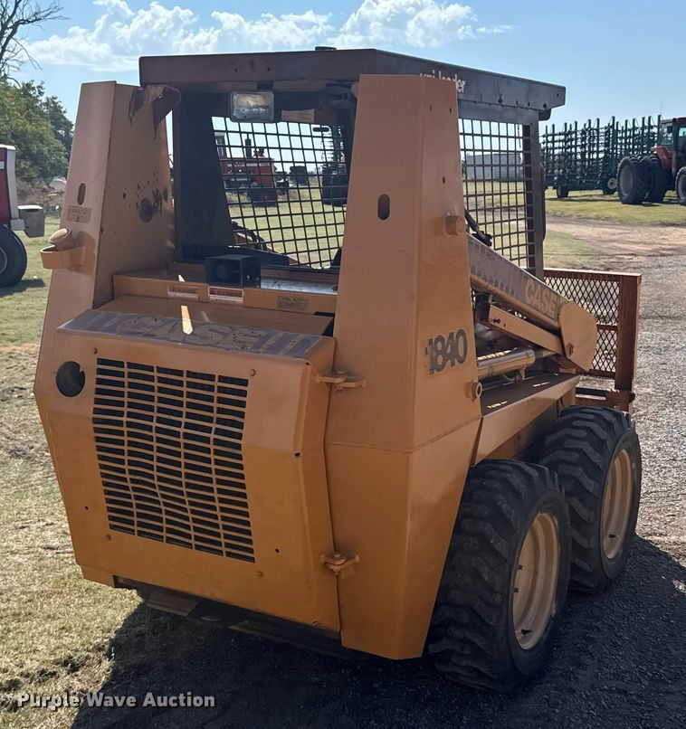 image for item ER2500 Case 1840 skid steer loader