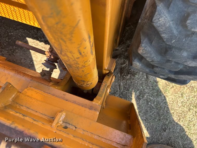 image for item ER2500 Case 1840 skid steer loader