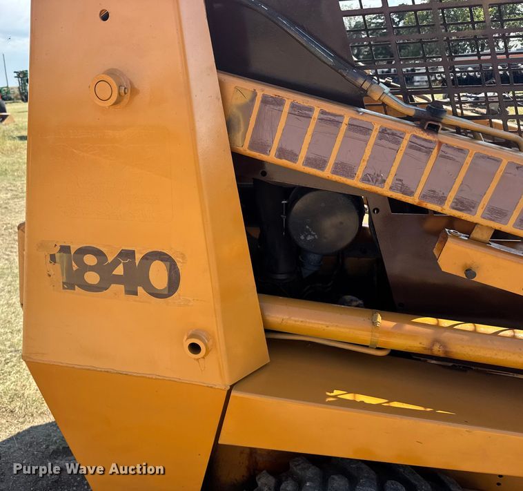 image for item ER2500 Case 1840 skid steer loader