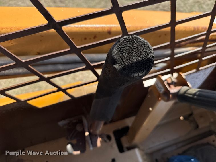 image for item ER2500 Case 1840 skid steer loader