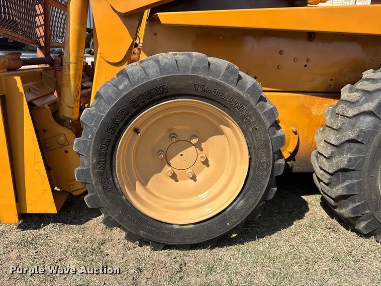 image for item ER2500 Case 1840 skid steer loader