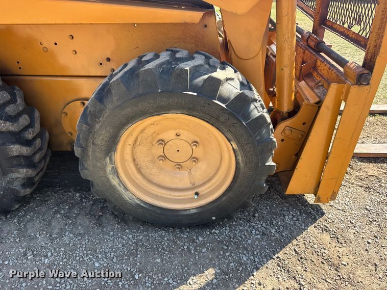 image for item ER2500 Case 1840 skid steer loader
