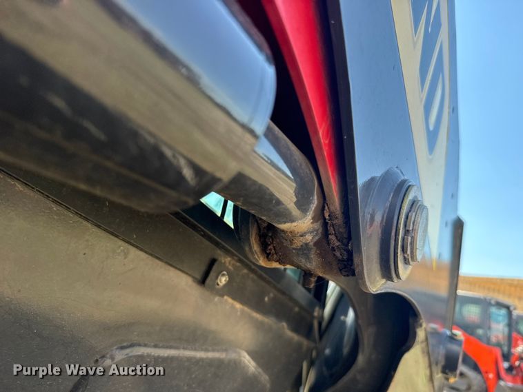 image for item ER2501 2019 New Holland C234 tracked skid steer loader