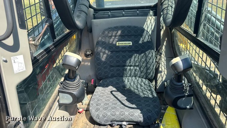 image for item ER2501 2019 New Holland C234 tracked skid steer loader