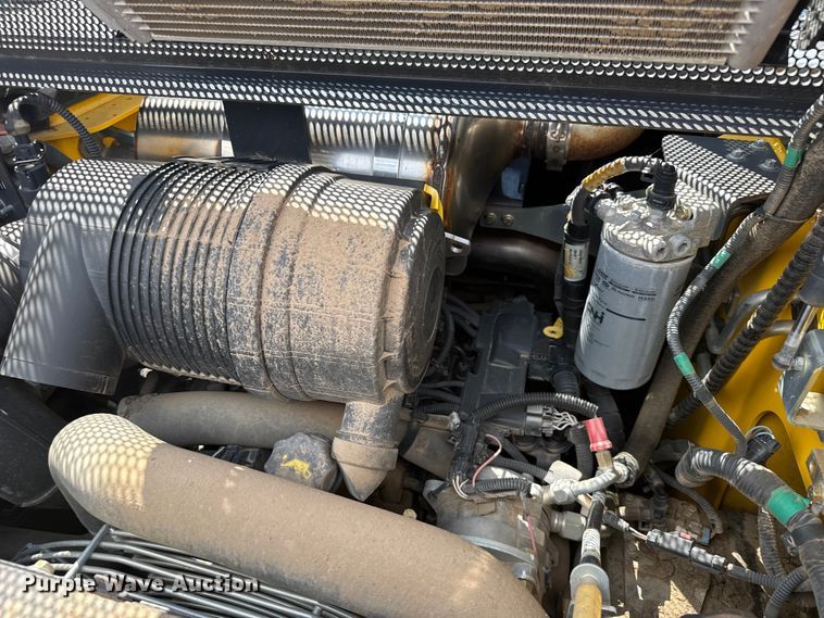 image for item ER2501 2019 New Holland C234 tracked skid steer loader