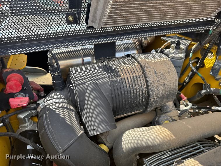 image for item ER2501 2019 New Holland C234 tracked skid steer loader