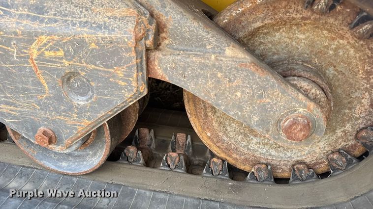 image for item ER2501 2019 New Holland C234 tracked skid steer loader