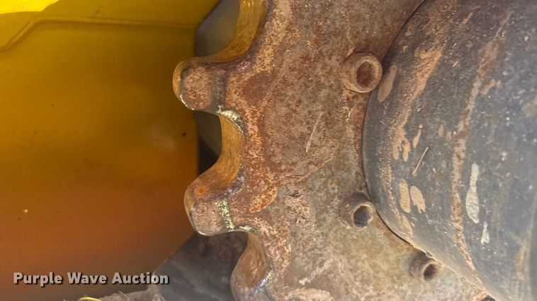 image for item ER2501 2019 New Holland C234 tracked skid steer loader