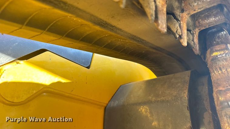 image for item ER2501 2019 New Holland C234 tracked skid steer loader