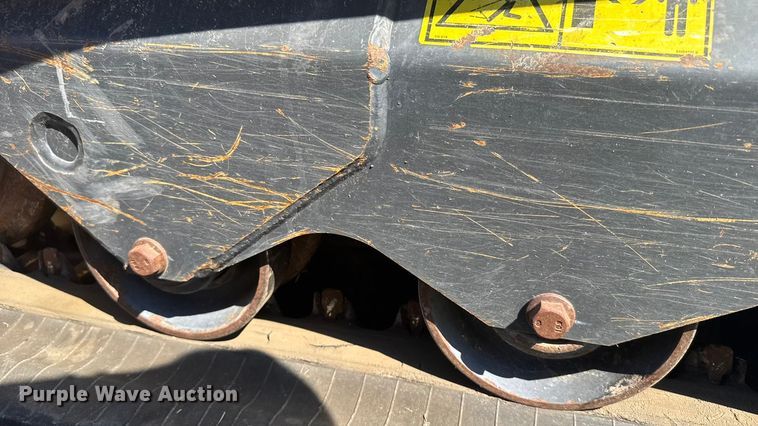 image for item ER2501 2019 New Holland C234 tracked skid steer loader