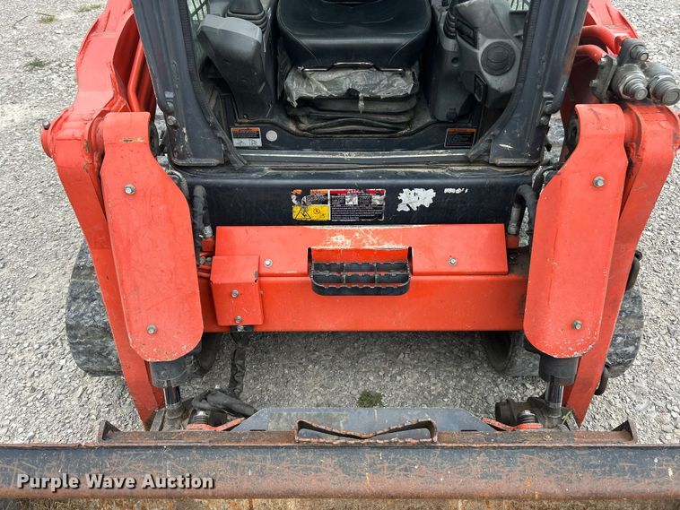 image for item ET3079 2021 Kubota SVL75-2 tracked skid steer loader