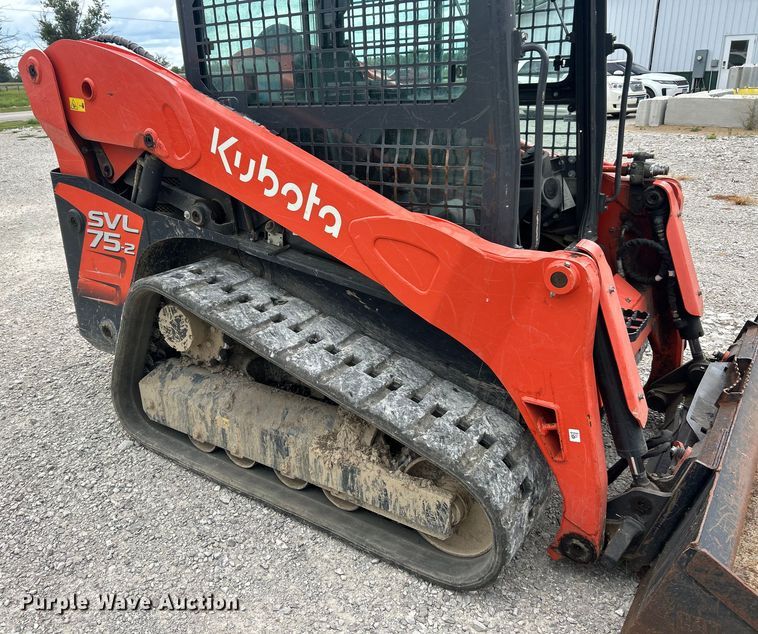 image for item ET3079 2021 Kubota SVL75-2 tracked skid steer loader
