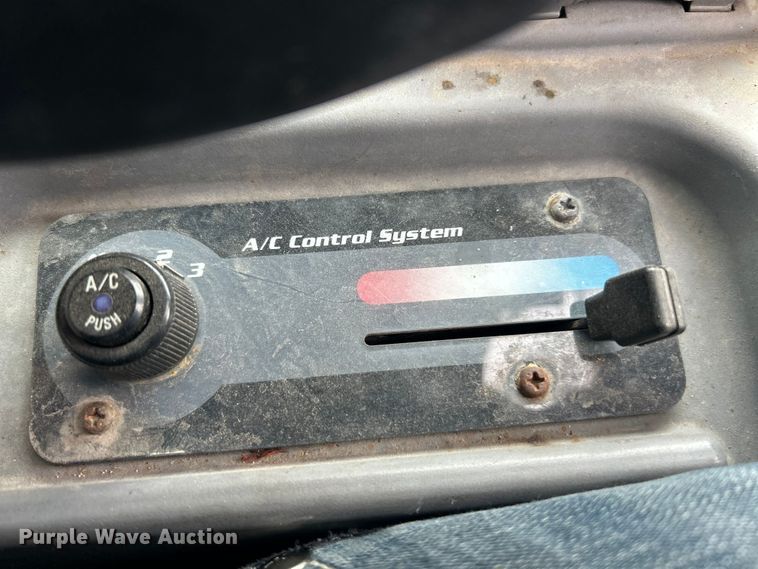 image for item ET3079 2021 Kubota SVL75-2 tracked skid steer loader