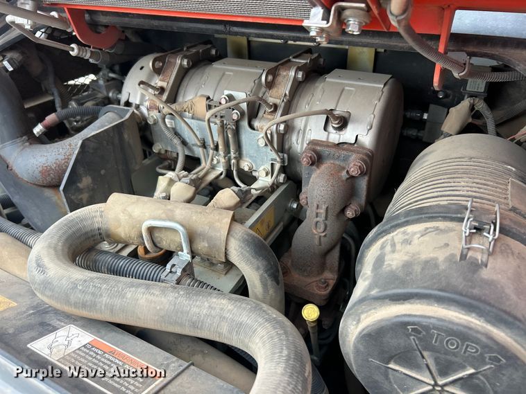 image for item ET3079 2021 Kubota SVL75-2 tracked skid steer loader