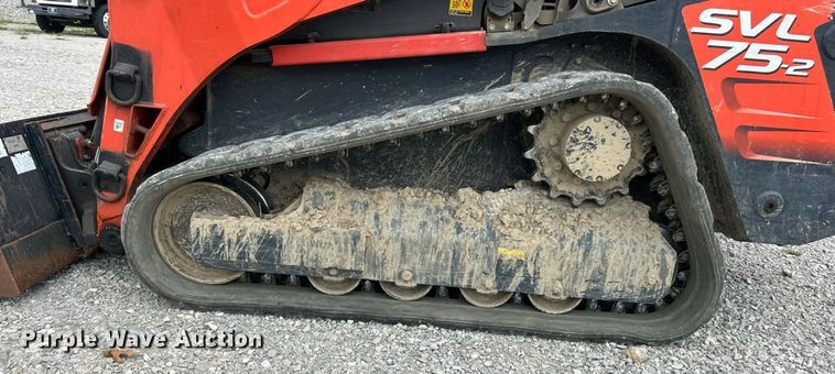 image for item ET3079 2021 Kubota SVL75-2 tracked skid steer loader