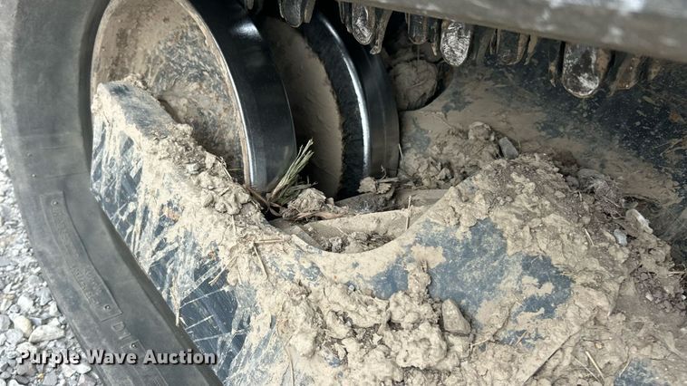 image for item ET3079 2021 Kubota SVL75-2 tracked skid steer loader