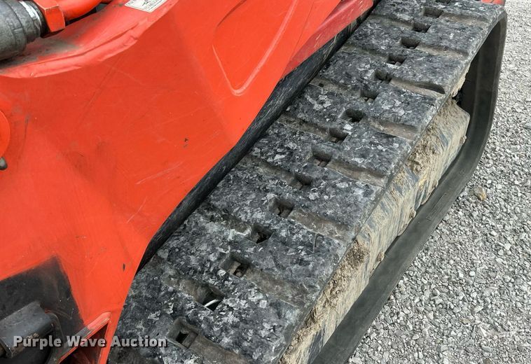 image for item ET3079 2021 Kubota SVL75-2 tracked skid steer loader