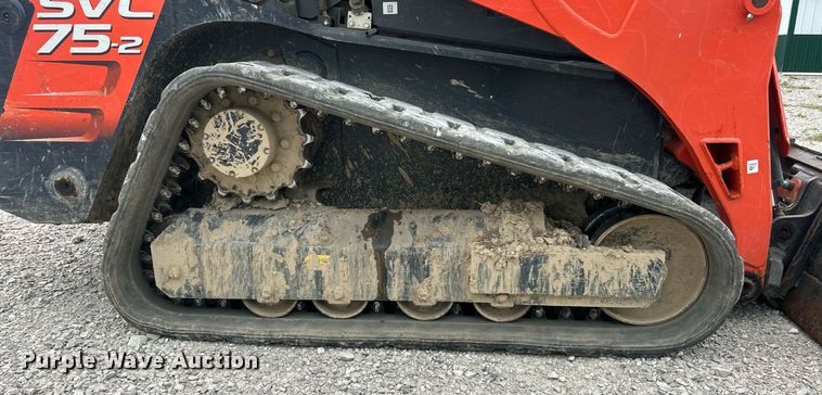 image for item ET3079 2021 Kubota SVL75-2 tracked skid steer loader