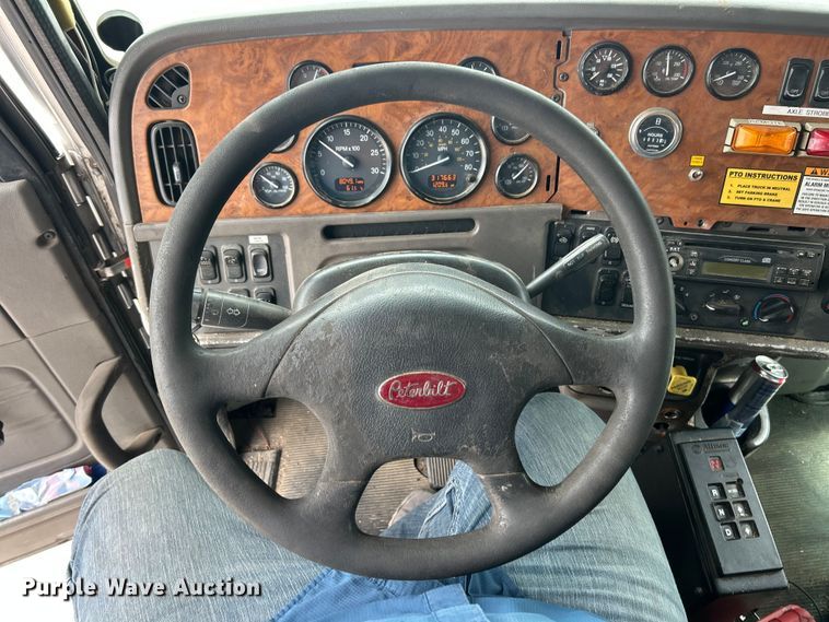 image for item ET3084 2006 Peterbilt 357 grapple crane truck