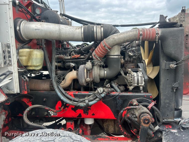 image for item ET3084 2006 Peterbilt 357 grapple crane truck