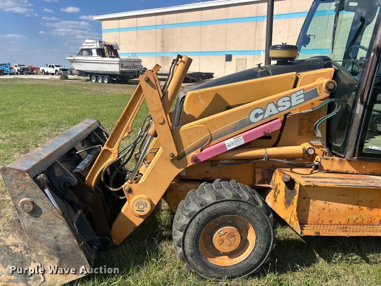 image for item ET3237 2002 Case 580 Super M backhoe